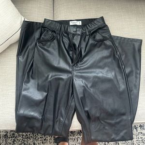 Abercrombie & Fitch black leather pants 4L